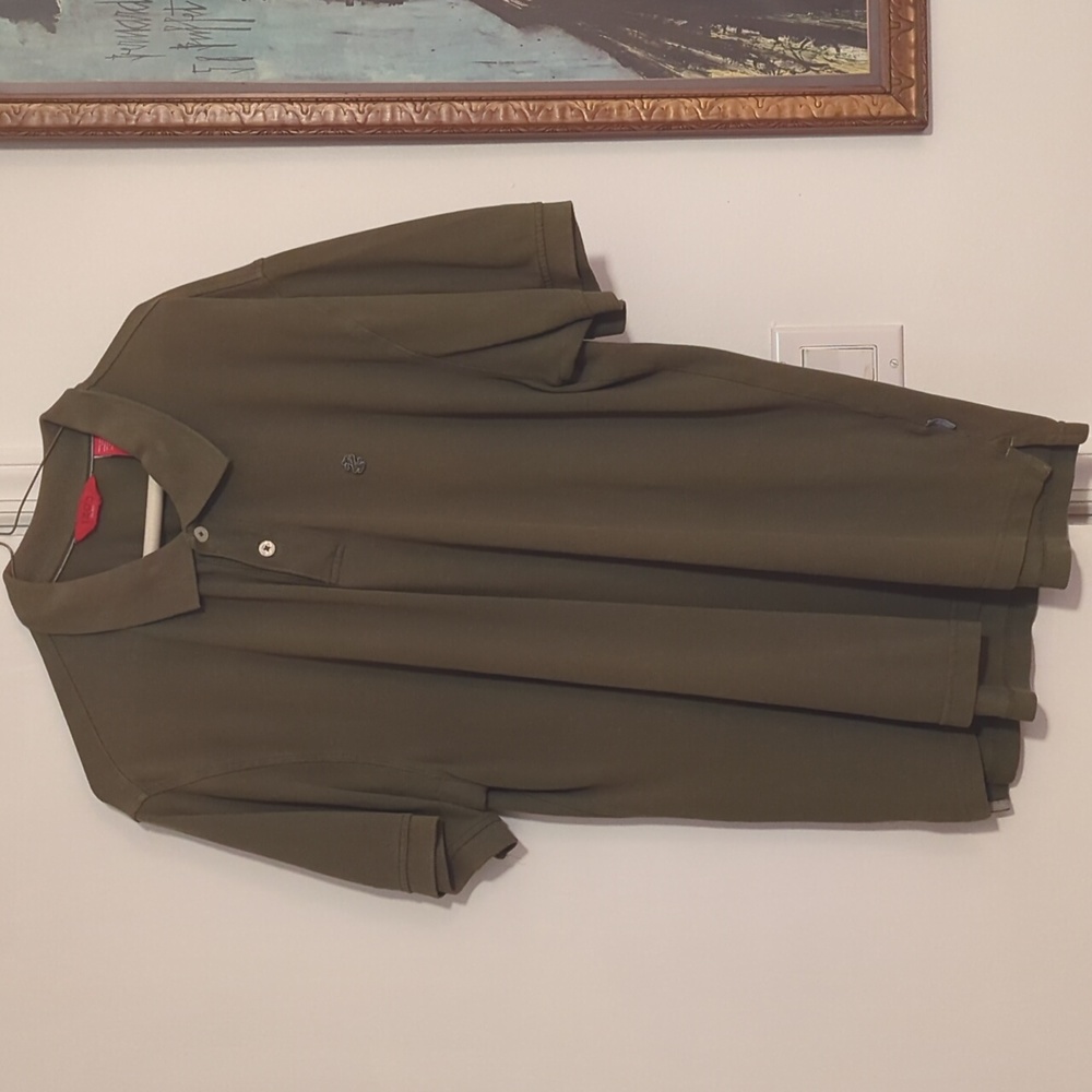 Izod large shirt
